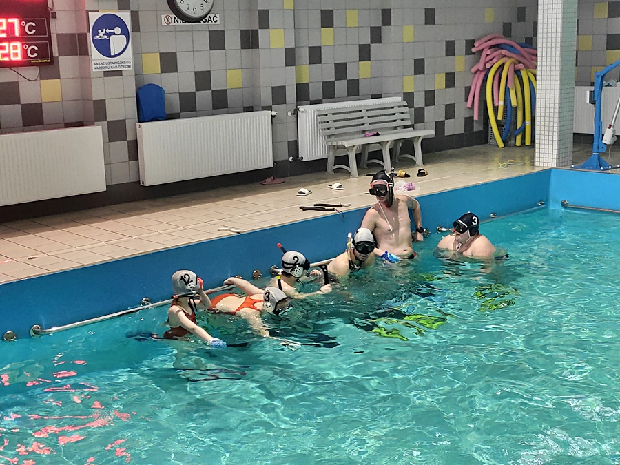 Hokej pod wodą Walenie Siemianowice Śląskie Trening 2 III 2024